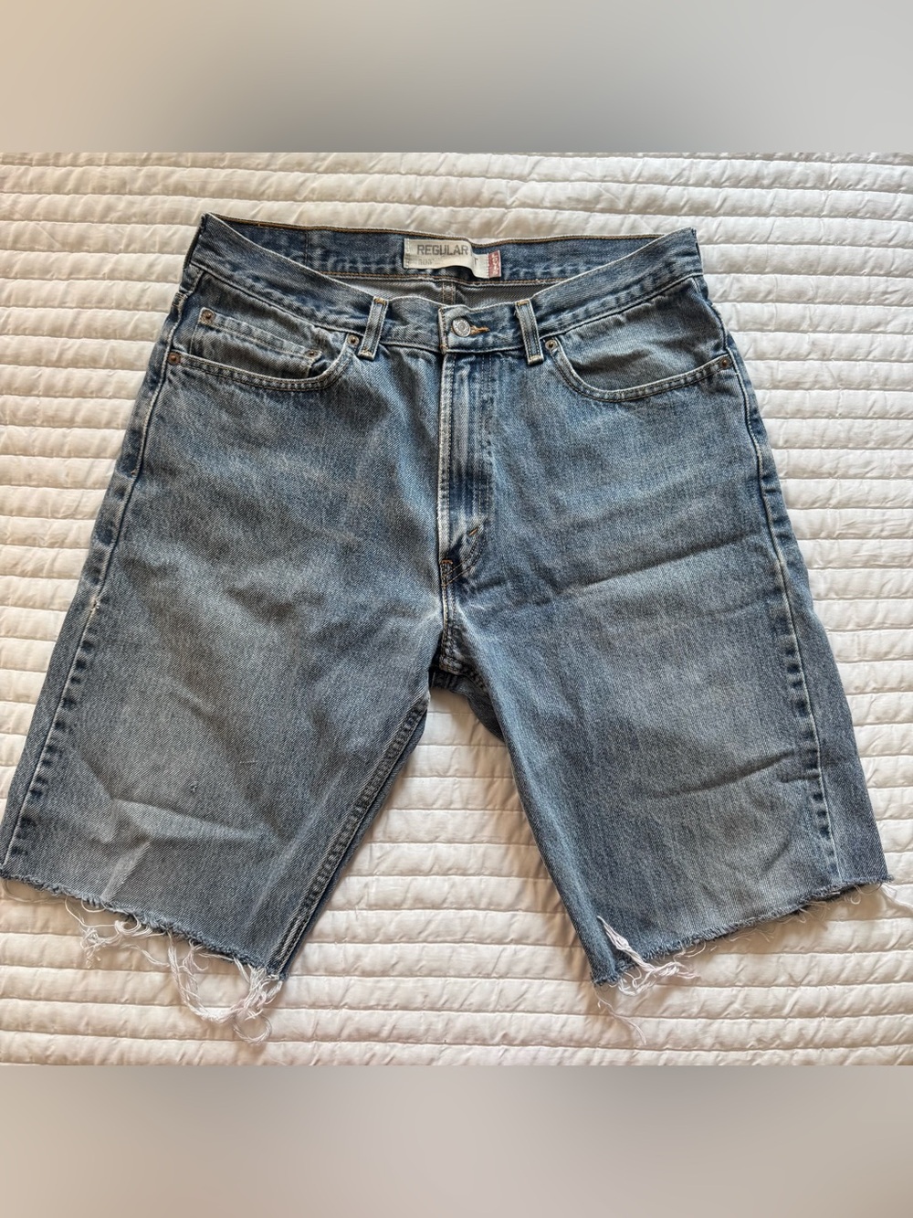 Levi’s Original 501 denim shorts 34 inch waist
